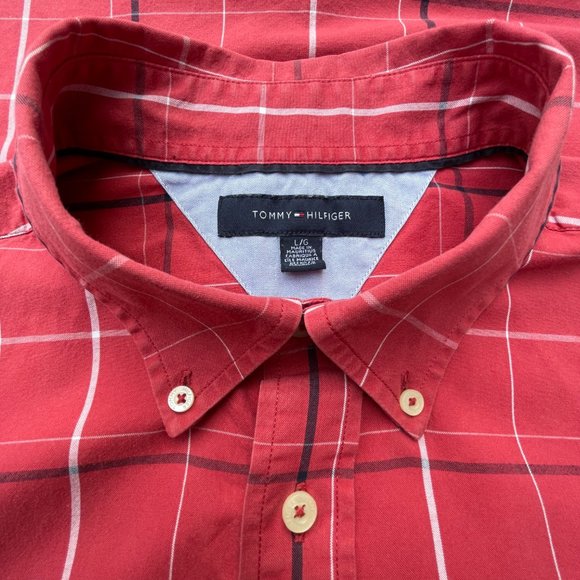 Tommy Hilfiger Short Sleeved Red Check Buttoned Down Shirt Size L - Picture 3 of 8